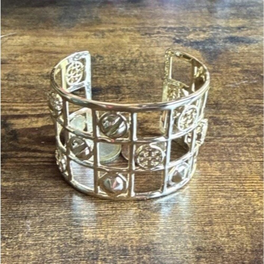 Gold Tone Wide Cuff Bracelet Open Design Egyptian Revival 6-7” Fashion Jewelry - Picture 2 of 12
